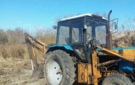 Предоставляю услуги эксковатора погрузчика