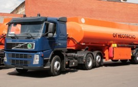 Перевозка темных нефтепродуктов SCANIA