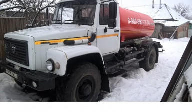 Ассенизаторская машина.Откачка выгребных ям.