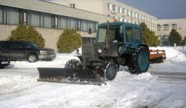 Чистка снега и вывоз