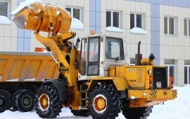Фронтальный погрузчик