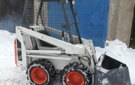 Услуги минипогрузчика Bobcat TCM 343