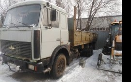 Грузоперевозки