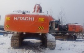 Экскаватор в аренду