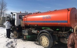 Автомобиль поливомоечный КО806