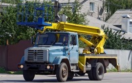 Услуги автовышки, спил деревьев