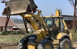 Аренда экскаватора погрузчик в Бахчисарае