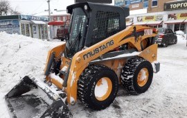 Аренда мини-погрузчика Mustang 2700V