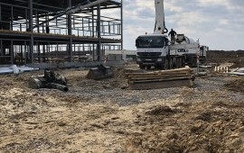 Автобетононасос 41м. Услуги. Заказ спецтехники.