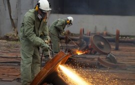 Демонтаж и снос металлоконструкций