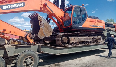 Аренда экскаватора. Услуги. Заказ спецтехники в Благовещенске