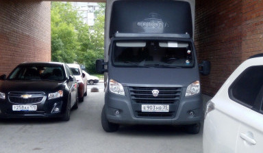 Грузоперевозки с грузчиками и без.