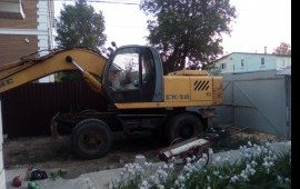 Аренда экскаватора, услуги, заказ спецтехники.