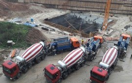Аренда автобетононасоса, услуги, заказ спецтехники
