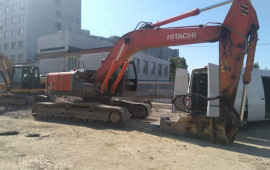 Аренда экскаватор hitachi с гидромолотом