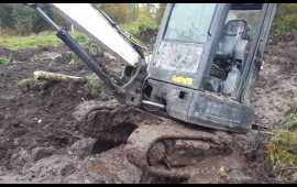 Мини экскаватор аренда. Услуги спецтехники.