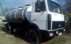 Доставка воды. Вода для бассейна.