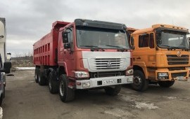 Самосвал 8/4 25м3 аренда. Песок, щебень, земля.
