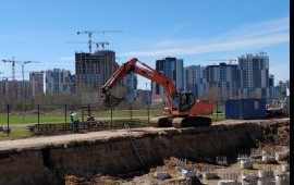Аренда гусеничного экскаватора. Услуги гидромолот