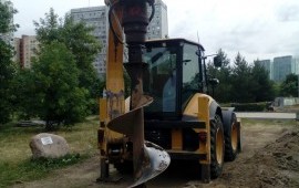 Аренда ямобура JCB