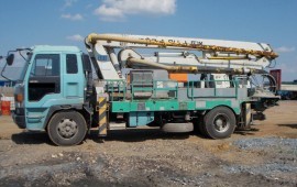 Услуги автобетононасоса 20,30 метров. Аренда.