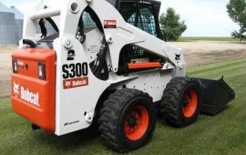 Услуги Аренда мини-погрузчика BobCat S300