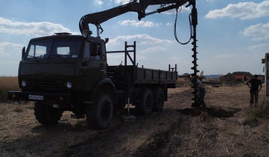 Ямобур аренда. Монтаж, установка винтовых свай.