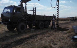 Ямобур аренда. Монтаж, установка винтовых свай.