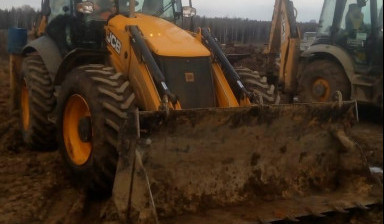 Экскаватор-погрузчик JCB 3CX