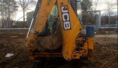 Экскаватор-погрузчик JCB 3CX