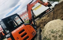 Услуги мини- экскаватора, аренда, заказ.