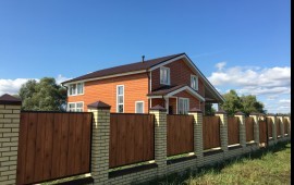 Бригада строителей, строим дома