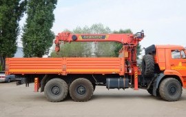 Бортовой кран манипулятор на базе КАМАЗ-43118