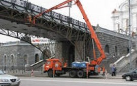 Услуги японских автовышек от 15 до 34 метров.