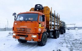 Лесовоз манипулятор аренда. Грузоперевозки