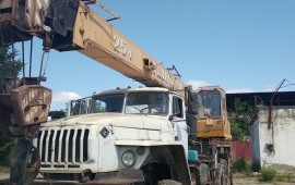 Урал вездеход (6х6)