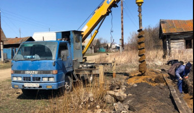 Ямобур, услуги ямобура, бурение колодцев, завернем сваи
