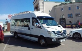 Заказ автобуса Мерседес Спринтер 515