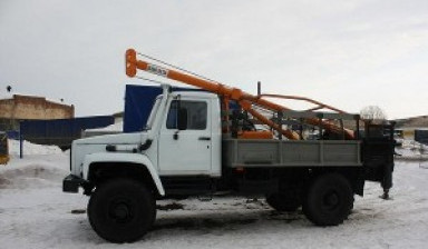 Услуга ямобур с краном БКМ-317-01 аренда burovaya-ustanovka