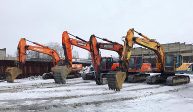 Гидравлический экскаватор HITACHI ZX230LC аренда в Липецке
