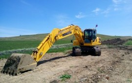 Услуги экскаваторов гусеничных и колёсных любые