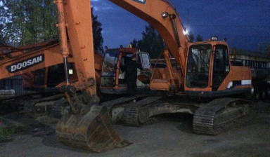 Услуги экскаватора. Аренда экскаватора. в Петрозаводске