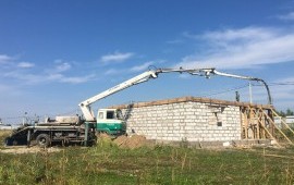 Услуги автобетононасоса 21 метр. Бетононасос.