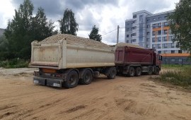 Манипуляторы, самосвалы. Аренда, заказ.