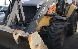 Услуги экскаватор-погрузчик VOLVO BL71B