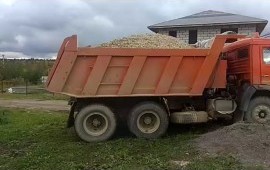 Самосвал 15т. 12куб.м. Щебень, песок, чернозём.