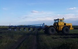 Аренда трактора с плугом