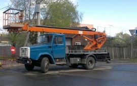 Зил. Услуги, аренда автовышки.