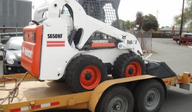 Услуги мини-погрузчиков BobCat в Лен области в Новом Девяткино