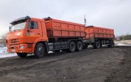 Камазы зерновозы. Перевозка грузов.